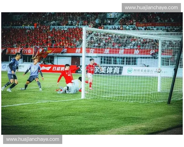 围绕乐山足球赛事激发城市活力的全景报道与精彩瞬间全面呈现 围绕乐山足球赛事激发城市活力的全景报道与精彩瞬间全面呈现